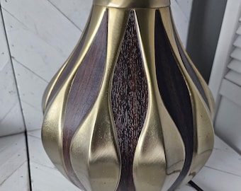 Mid Century Metal Teardrop Lamp