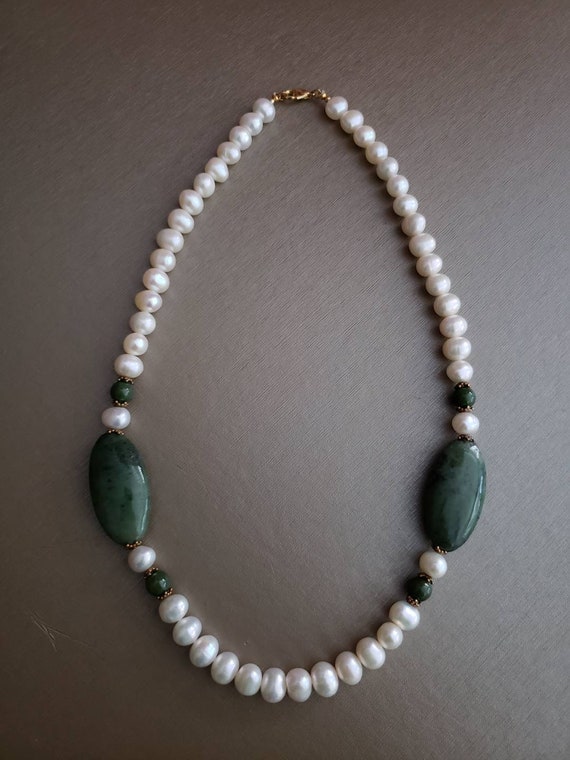 Imperial Nephrite Jade and Pearl Necklace Smithso… - image 6