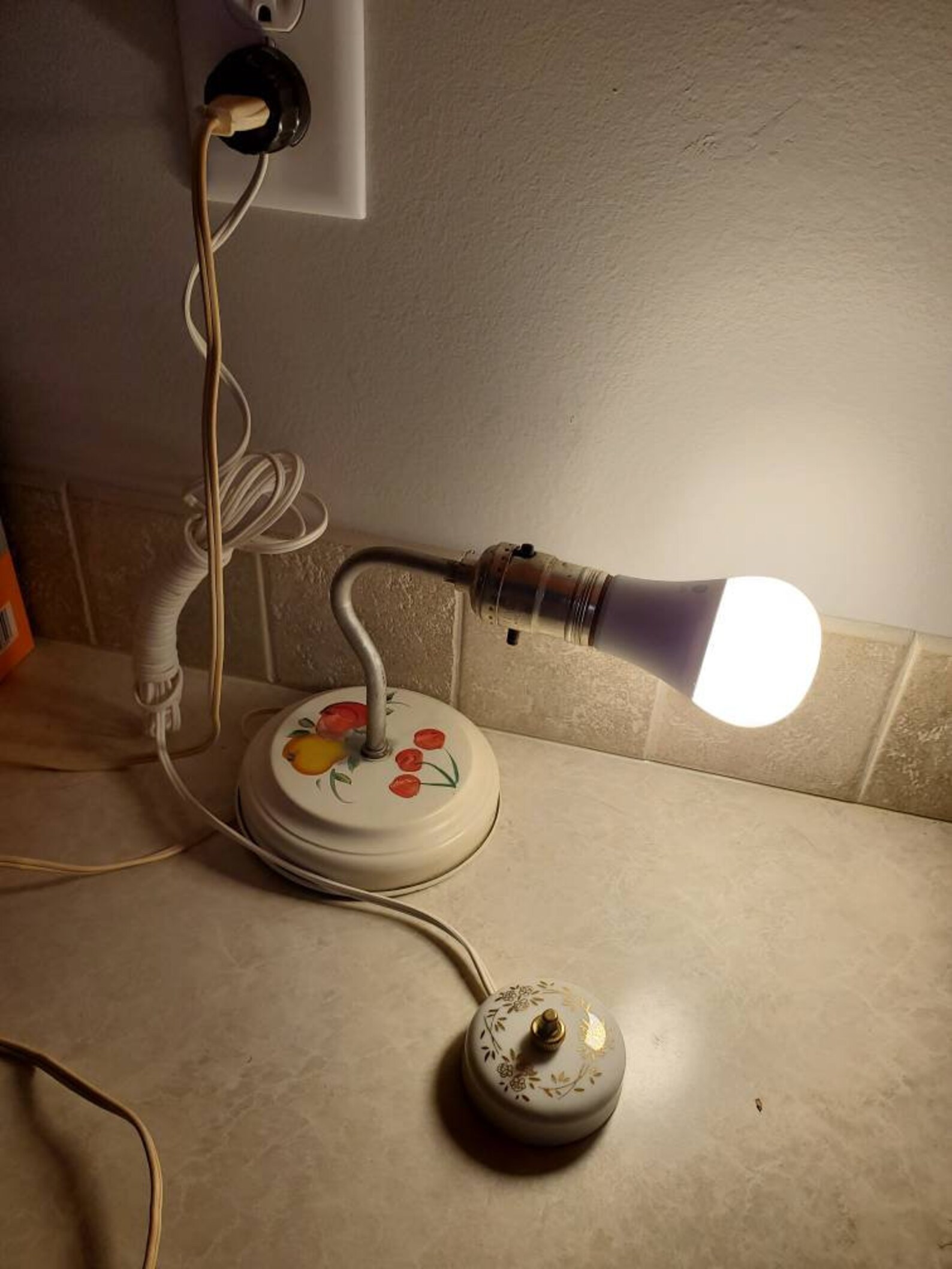 Push Button Extension Cords at Marnie Irish blog