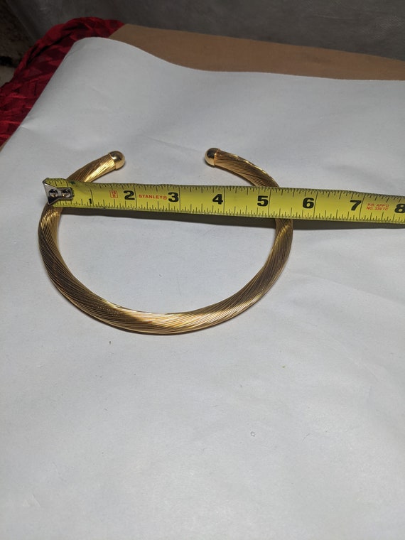 FREE SHIPPING- Vintage, Gold Toned, Unbranded Open