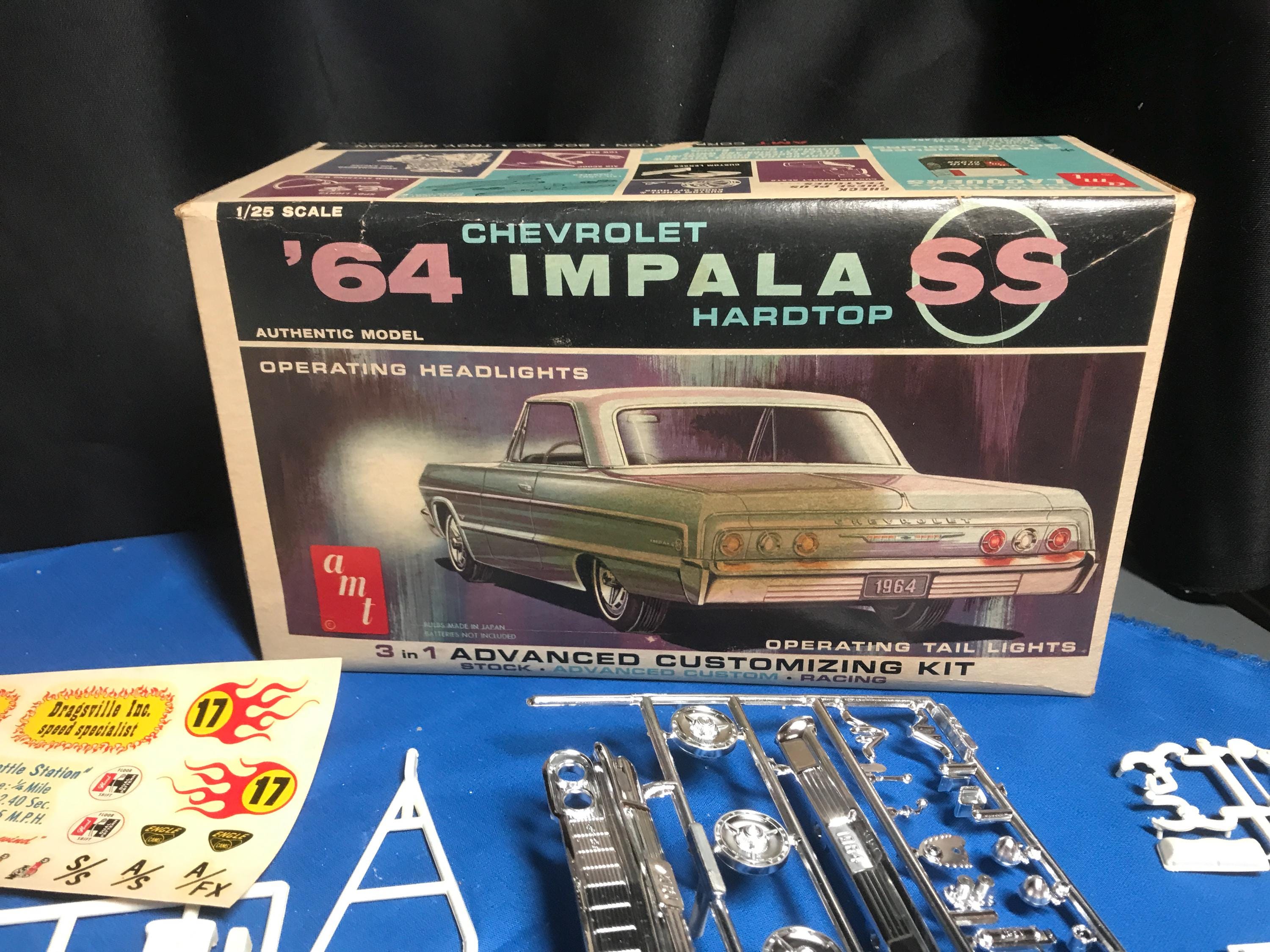 FREE Shipping-vintage AMT 1/25 Scale Model Car-1964 Cheverolet