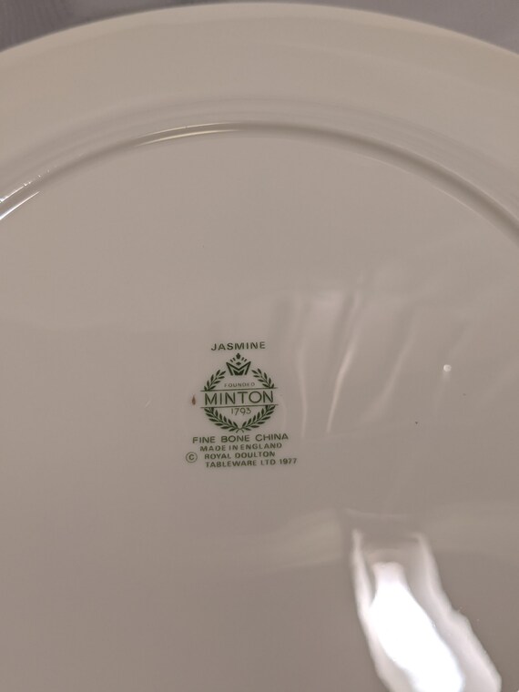 FREE SHIPPING- Vintage Set of 6- Dinner Plates - Minton Royal