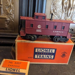 FREE SHIPPING- Vintage (Untested)1950&#39;s Lionel Electric Model Train Car- # 6357- Tuscan Red Illuminated Caboose in Original Box. See Below