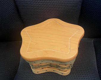 FREE SHIPPING-Longaberger-2001 -Tree Trimming Star Shaped Basket
