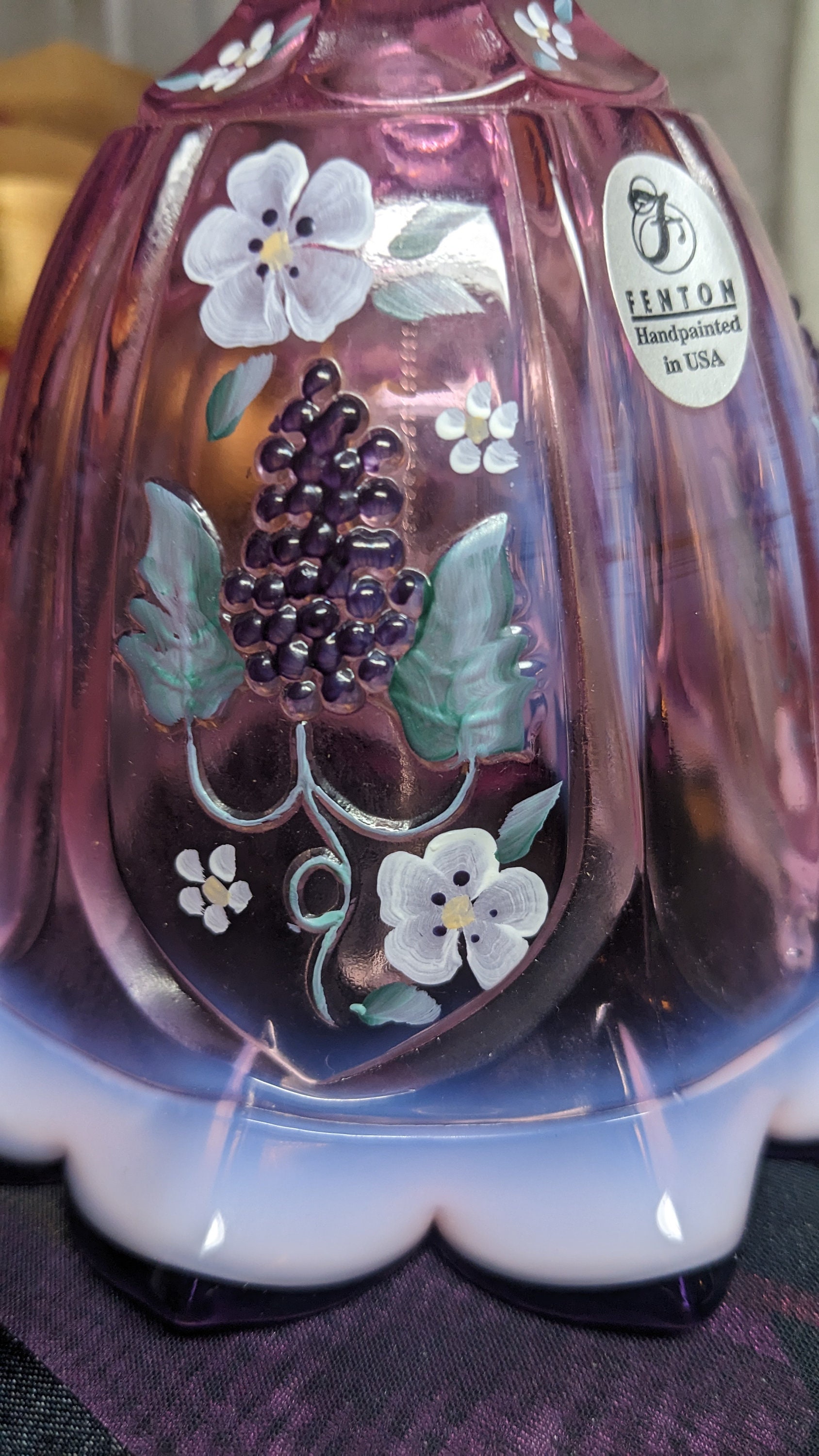 FREE Shipping-vintage Fenton Art Pink Chiffon With Amethyst