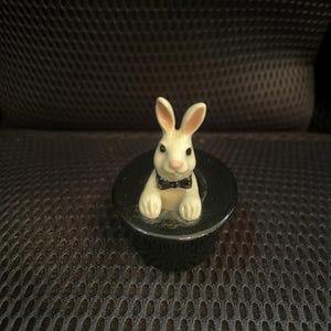 Hagen Renaker Bunny - Etsy