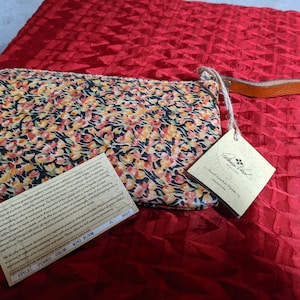 FREE SHIPPING-  New Old Stock. Patricia Nash  Leather Wristlet with Micro Floral Print Print. See Item Description!
