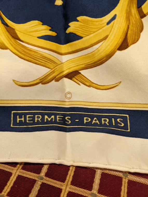 FREE SHIPPING- Vintage Hermes 90 cm "Couronnes"/C… - image 3