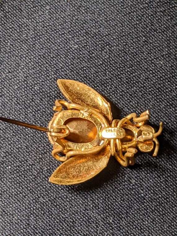 FREE SHIPPING- Gold Toned Bee Brooch Pin. Czechos… - image 4