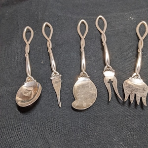 FREE SHIPPING- Unique, Antique, 5 Piece Sterling Silver Utensil Set. Open Loop Handle by Frank Whiting.  See below re: Condition!
