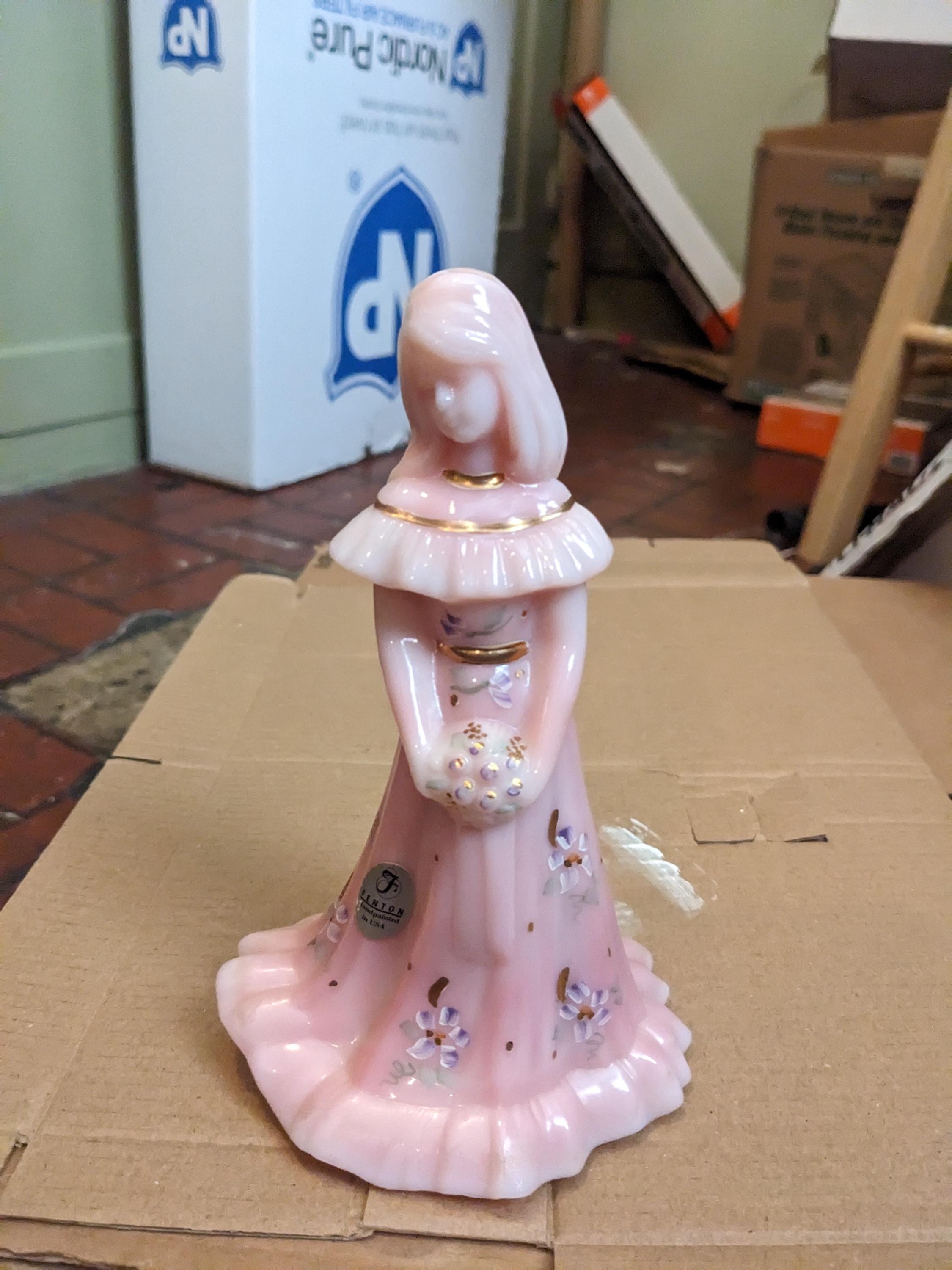 FREE Shipping-vintage Artist Signed Fenton Glass Pink Rosalene