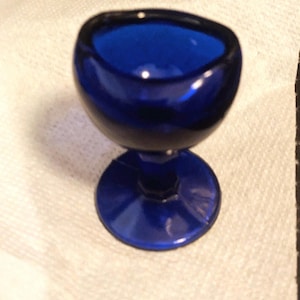 FREE SHIPPING- Vintage Cobalt Blue Glass Eyewash by John Bull