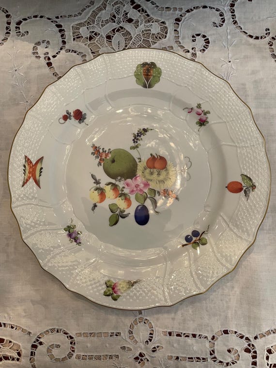 FREE Shipping-herend Hungary-fruits and Flowers 10.25” Dinner
