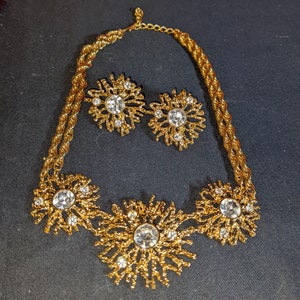 FREE SHIPPING- Vintage Signed Kenneth Jay Lane (KJL) for Avon. Gold Tone Necklace with Matching Clip on Earrings. Below for important info.