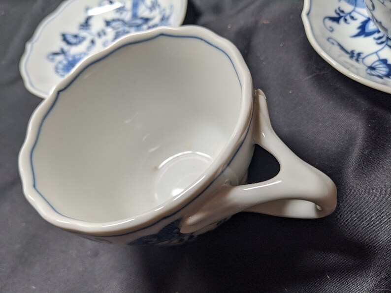 FREE SHIPPING- Vintage Blue Danube Japan Fine China. Set of 3- Cups ...