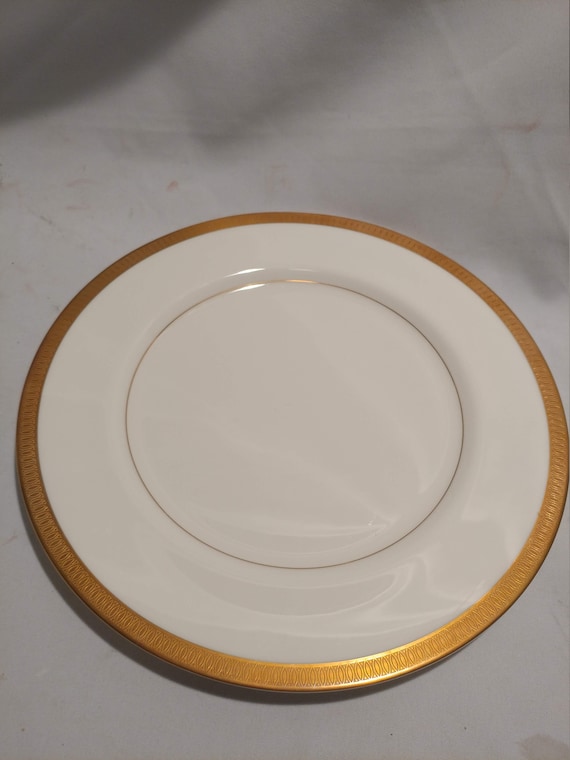 NARUMI ディナープレート＆ミートプレート bone china NARUMI ディナープレート＆ミートプレート bone china Amazon.co