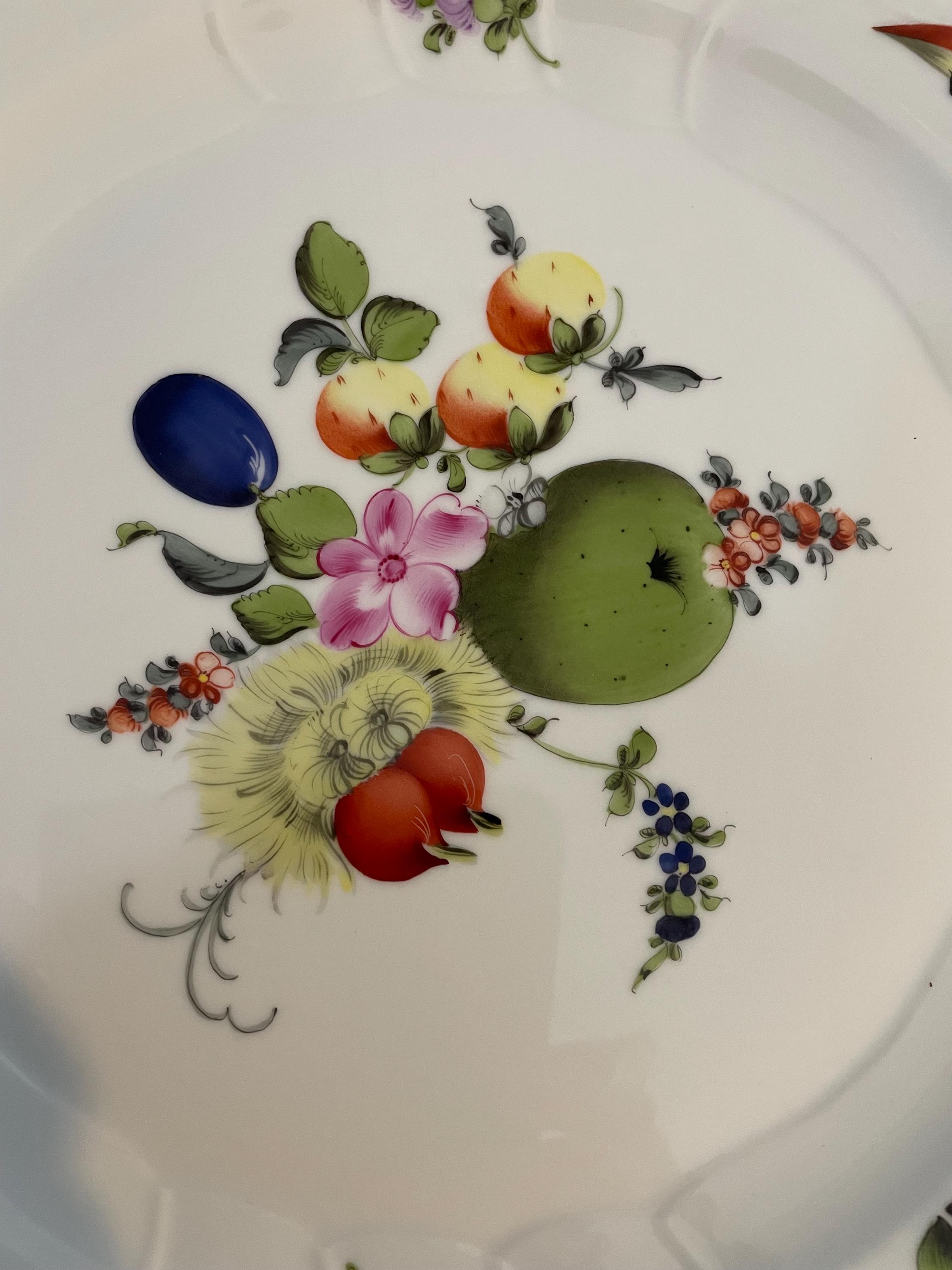 FREE Shipping-herend Hungary-fruits and Flowers 10.25” Dinner