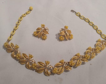 FREE SHIPPING- Sunny Yellow Gemstone & Rhinestone Necklace with Matching Clip-On Earrings.