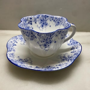 FREE SHIPPING-Shelley-lDainty Blue-Vintage-English Cup and Saucer