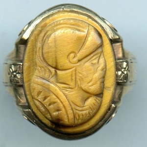 FREE SHIPPING-Antique-1880&#39;s-Victorian-10KT-Tigers Eye-Cameo-Ring-Man Size 11-Knight-Solider-9.3 Grams