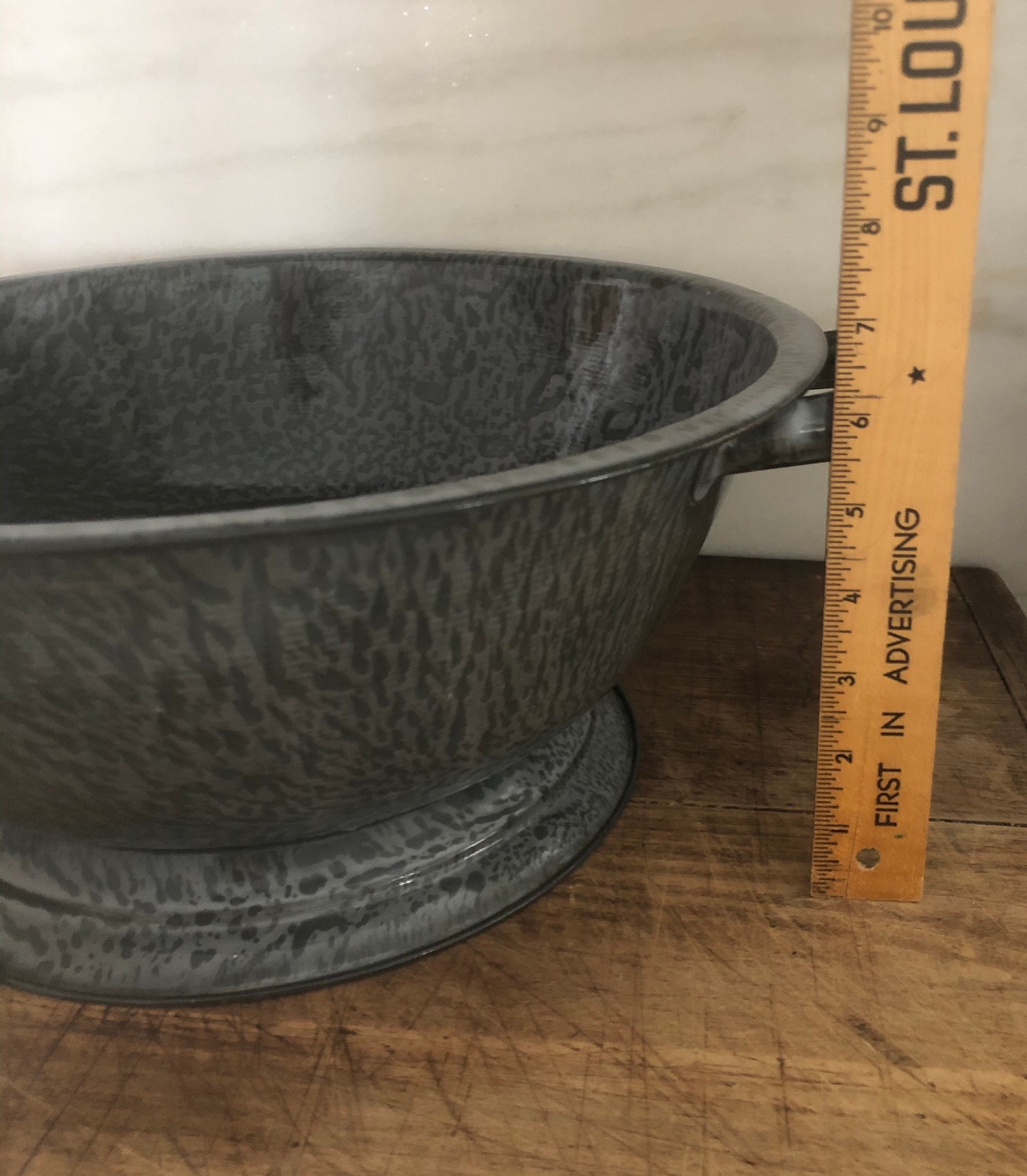 FREE SHIPPINGLargeGrey GraniteAntiqueFooted Bowl with Etsy Nederland