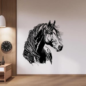 Naklejka ścienna z głową konia Naklejka winylowa Dziki koń Znak Dekoracja domu wiejskiego Sztuka ścienna rancza Farmer Cowboy Prezent Samochód Ciężarówka Plakat Szablon Mural 1907