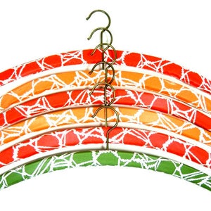 Set Of 6 Vintage Vinyl Cloth Hangers Clothing Hanger Clothes Hangers Cloth Pendant Orange Red Green White