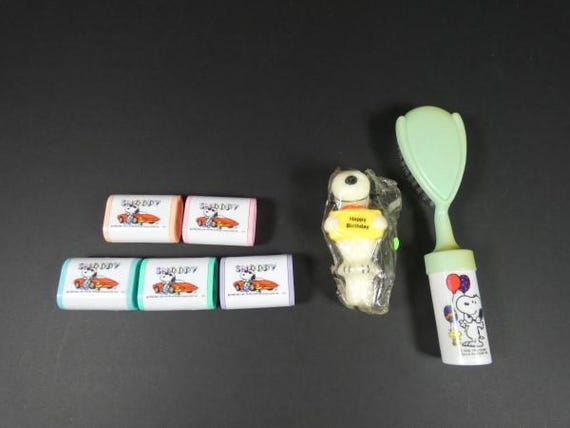 1 ヴィンテージ レア スヌーピー アイテム 鉛筆削り ヘアブラシ または