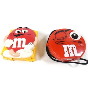 1 M&M Radio Or Clock Candy Radio Chocolate Characters Mars Inc