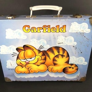 Vintage Garfield Tin Suitcase 1978