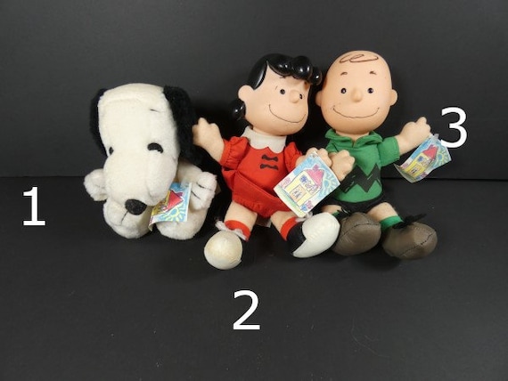 ピーナッツ　スヌーピー snoopy チャーリー　ルーシー　ぬいぐるみ2点セット ピーナッツ スヌーピー snoopy チャーリー ルーシー ぬいぐるみ2