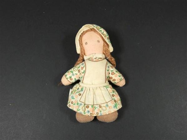 1 Vintage Holly Hobbie Doll Knickerbocker Doll Vintage Holly