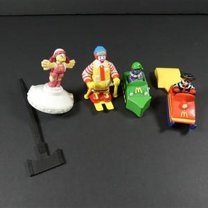 LOT DE 30 FIGURINES PVC Différentes MONSIEUR MADAME McDonald's de 2017