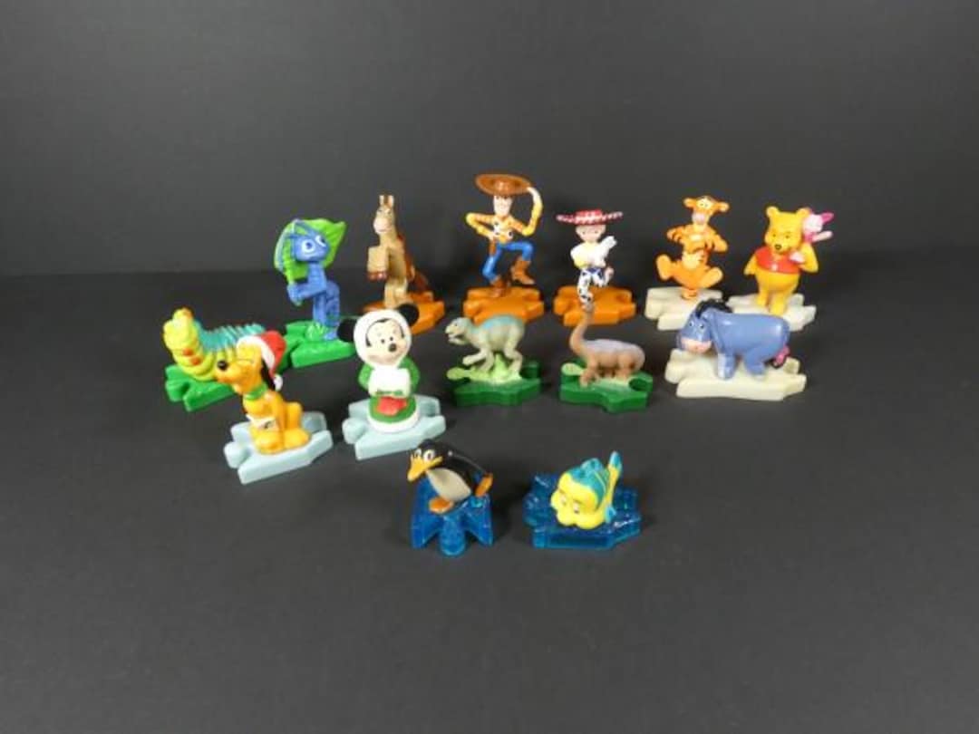 1 Vintage Disney Video Showcase Puzzle Piece Figure Mcdonald's