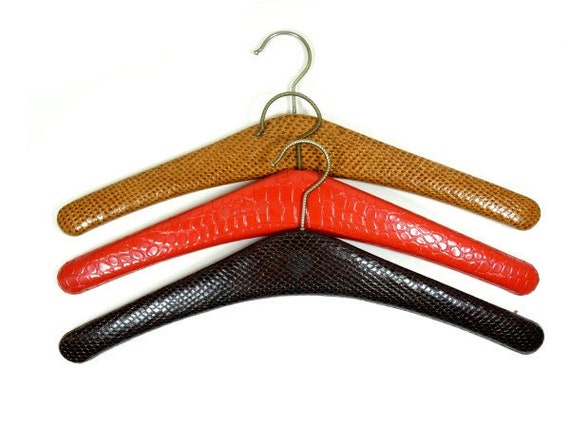 Kanon hengel satelliet Vintage faux lederen doek hangers kleding hanger kleerhangers - Etsy België