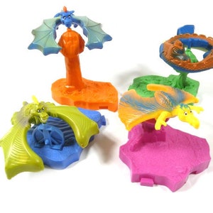 1 Vintage Flying Dragons McDonald&#39;s Happy Meal Toy Figure From 1997 McDonalds Collectable