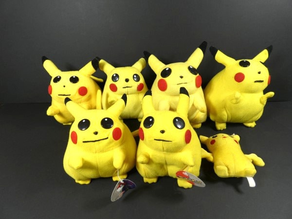 ヴィンテージピカチュウ ぬいぐるみ ジッパー付き TOMY トミー ポケモン ピカチュウ ぬいぐるみ 初期 初代