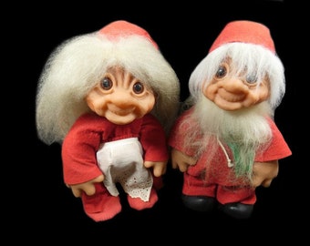 1 Vintage Kerstman of Mevrouw Claus Troll Thomas Dam Troll Doll 1977 Gemaakt in Denemarken