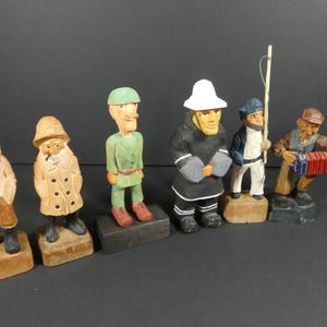 1 Vintage Wood Carved Figurine Wooden Man Wood Carving Wood Cutting Hand Made Man Figurine Wood Carving