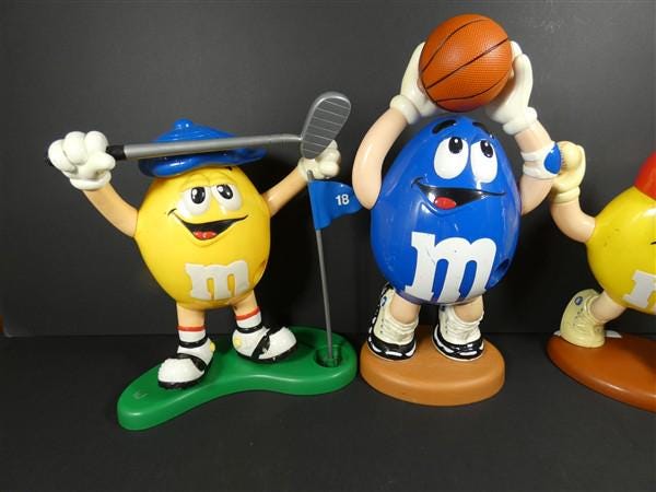 ヴィンテージ バスケットボールまたはゴルフ M&M ディスペンサー
