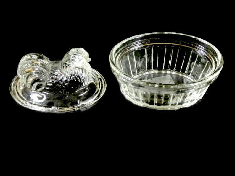 Vintage Glass Chicken Butter Dish Glass Rooster Candy Dish image 3