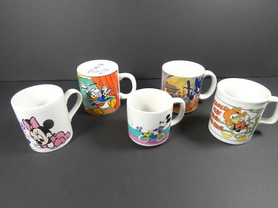 ミッキーマウス マグカップ 赤、ドナルドダックマグカップ青 午後の紅茶 5個 ミッキーマウス マグカップ 赤、ドナルドダックマグカップ青