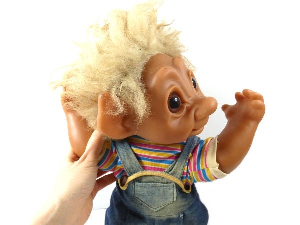 Vintage 17 Inch Posable Giant Henry Thomas Dam Troll From 1979