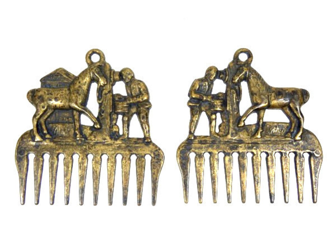 1 Vintage Brass Horse Comb Wall Decoration Horse Comb Vintage Retro Brass Design Etsy UK