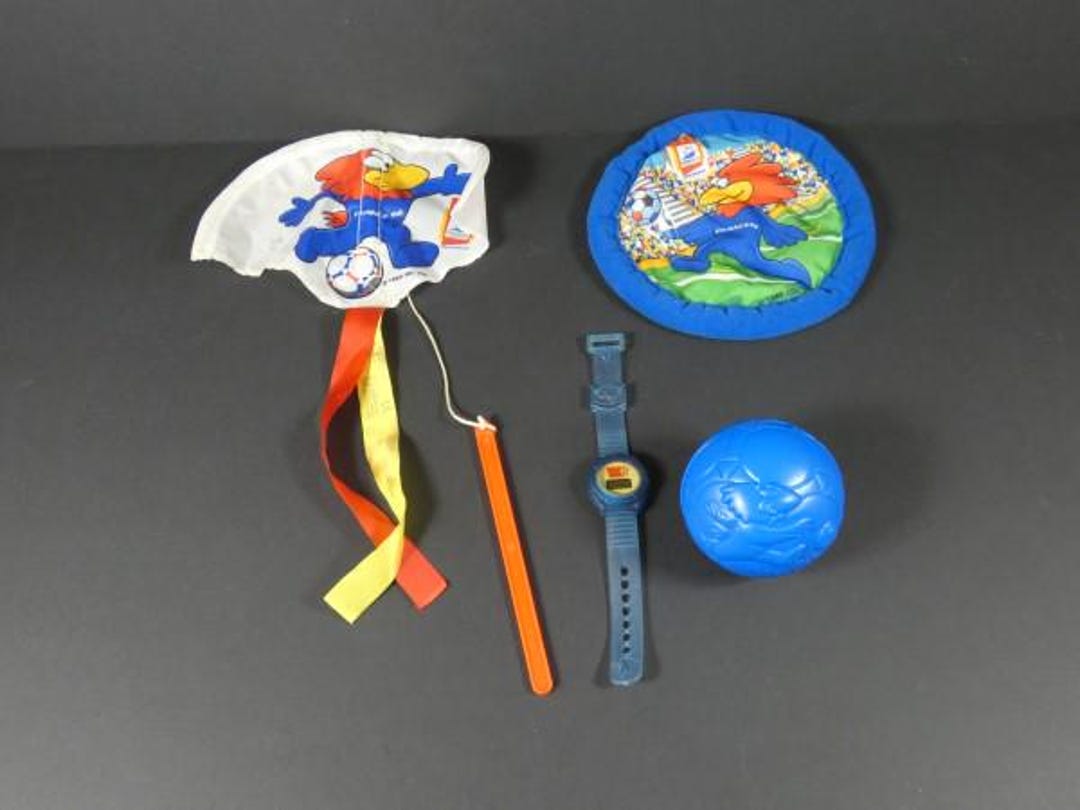 1 Vintage Mcdonald's World Cup Soccer 1998 Happy Meal Toy - Etsy
