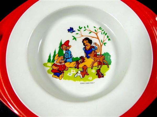 Vintage Snow White Warming Plate Plastic - Etsy