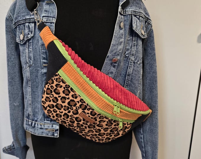 Unique XXL crossbody bag made of corduroy fabric – sample bag, unused – leopard print, colorful & hand-sewn – Limited Edition