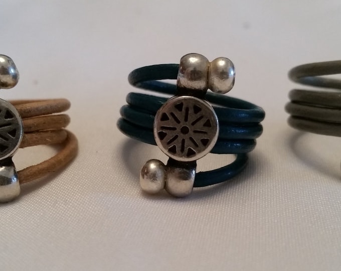 Leather wrap ring with ZAMAK LW02-02