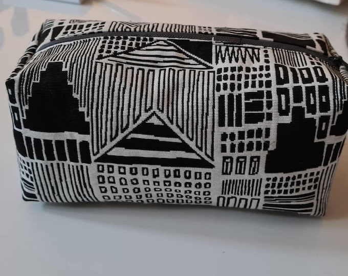 Boxbag - cosmetic bag - self-sewn - various designs