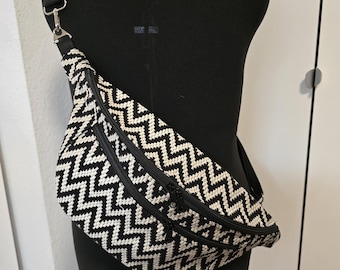 XL belly/crossbody bag, individually and self-sewn